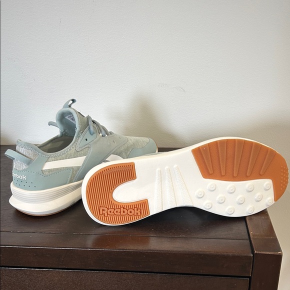 Reebok Sky Blue and White Athletic Shoes - Picture 3 of 5